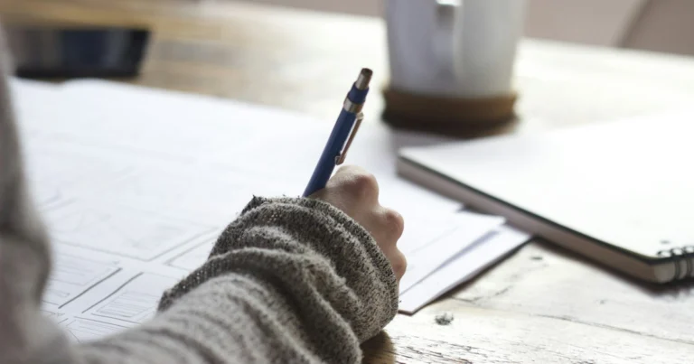 Bilişsel Davranışçı Terapi (BDT) Nedir? Nasıl Uygulanır?